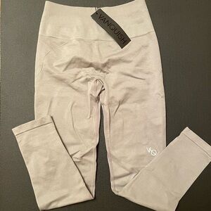 Vanquish Elevate Seamless Petite Smoke Grey Leggings